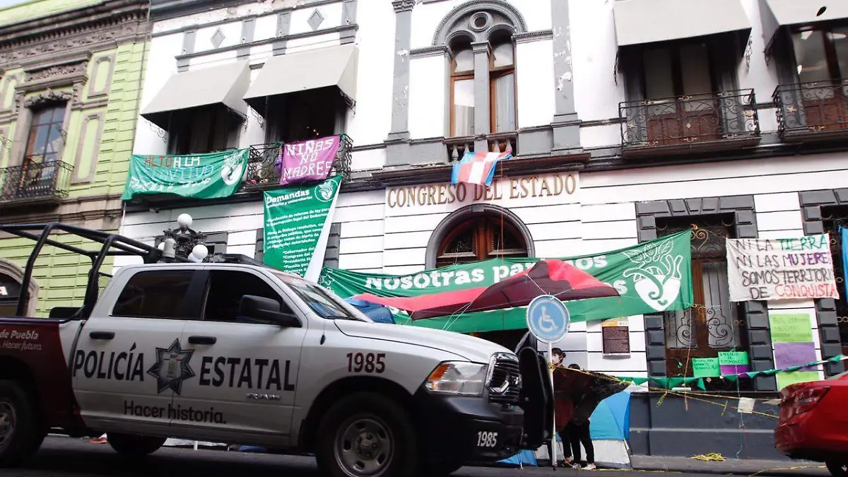 FEMINISTAS CONGRESO POLICIA